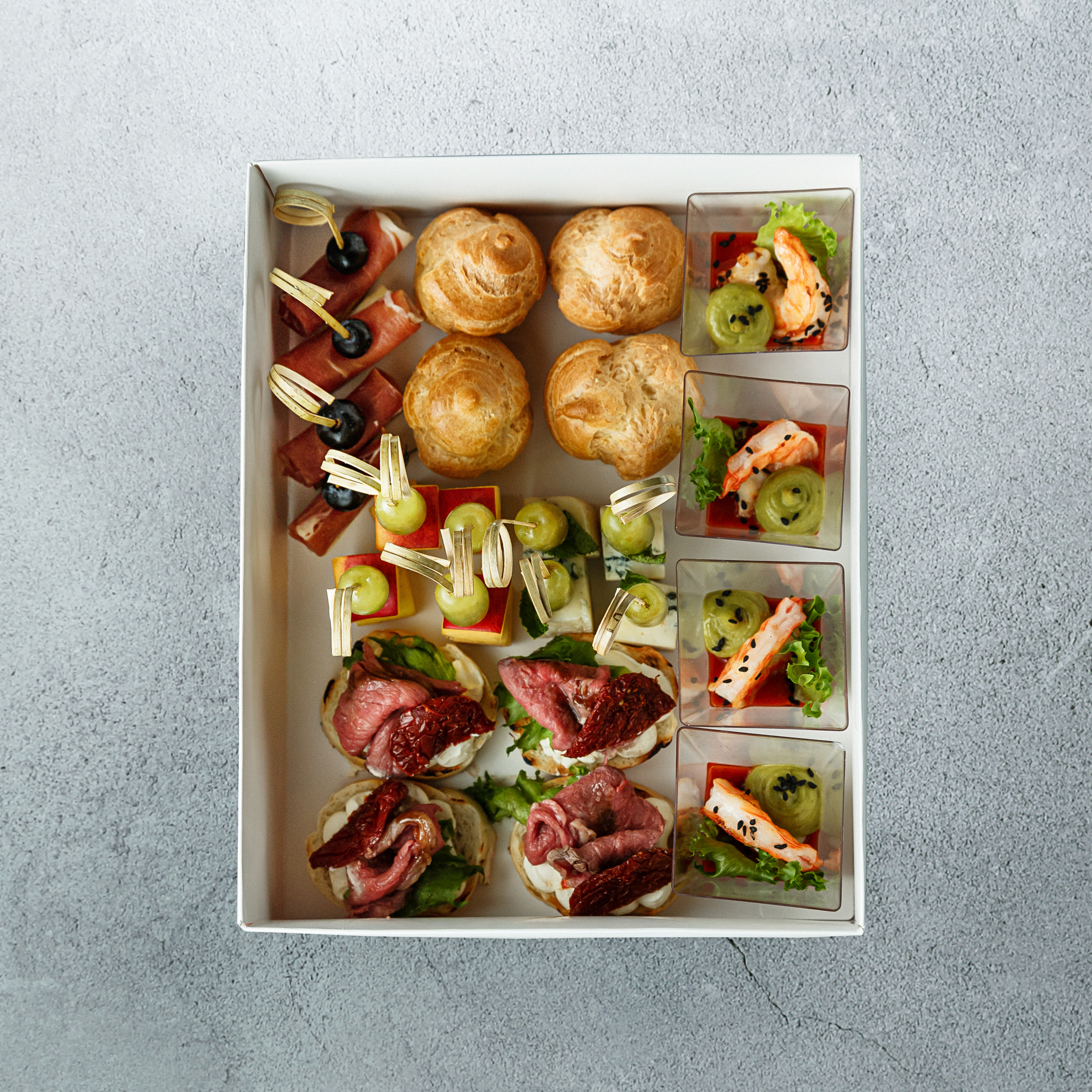 Шу пирожные. Dessert box. Chef box. Гастробоксы. Закусочный бокс.