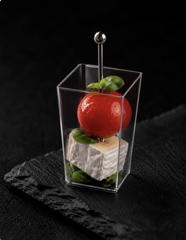 Сырная закуска с черри Сырная закуска с черри