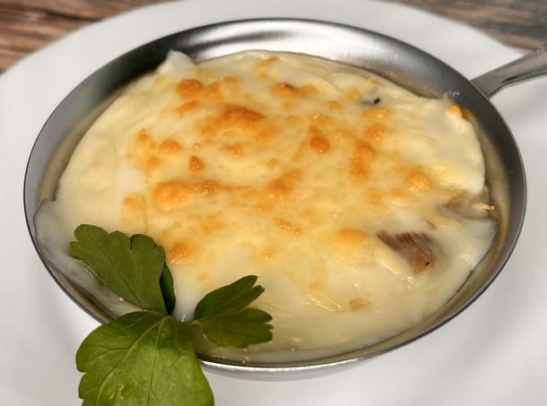 Жюльен из куриного филе в сливках Жюльен из куриного филе в сливках