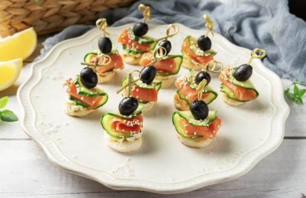 Канапе со сс лососем