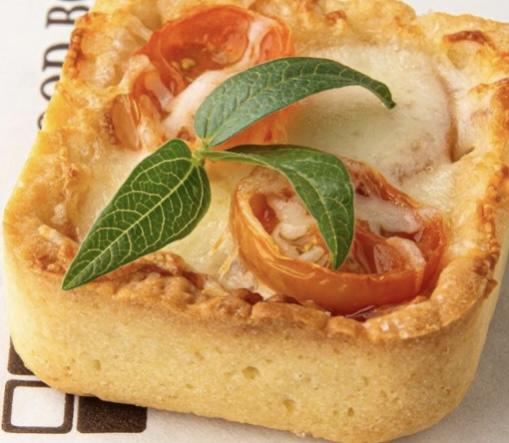 Кишлорен с моцареллой и черри