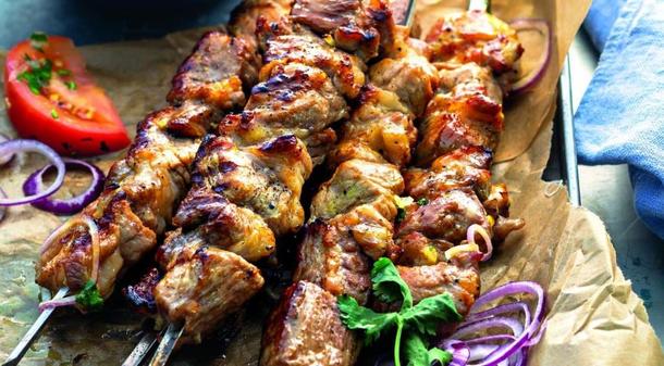 Шашлык из свинины с луком