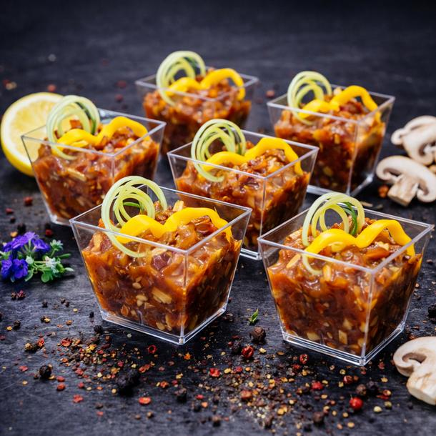 Мини трайфлы "Курочка терияки с овощами"