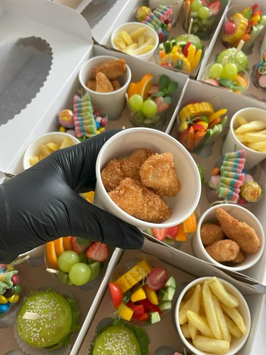 Стаканчик куриных наггетсов