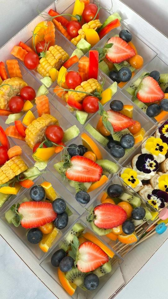 Фруктовый стаканчик