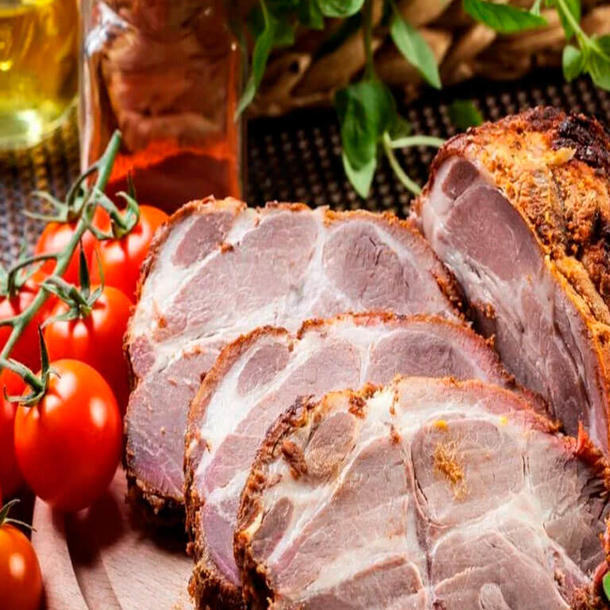 Буженина на итальянский манер с розмарином Буженина на итальянский манер с розмарином