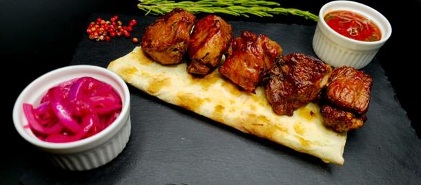 Шашлык из свинины Шашлык из свинины