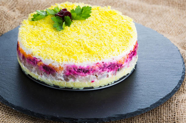 Салат "Сельдь под шубой" Салат "Сельдь под шубой"