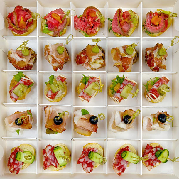 Фуршетный бокс № 1 Канапе мясные