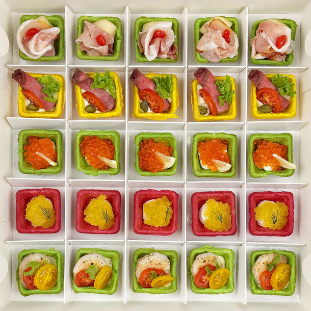 Фуршетный бокс № 3 Микс тарталеток