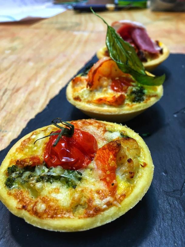 Мини киш с рыбой/ курицей