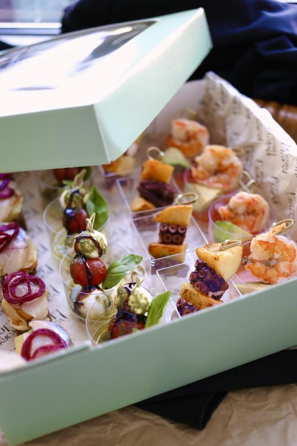 Сет канапе "Для двоих" (16 шт)