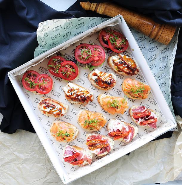 Сет брускетт "Античность" (16 шт) Сет брускетт "Античность" (16 шт)