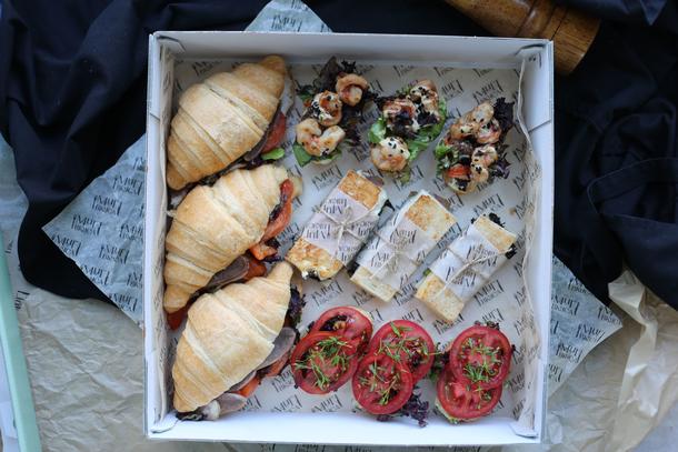 Сет ассорти "Сытный" (12 шт)