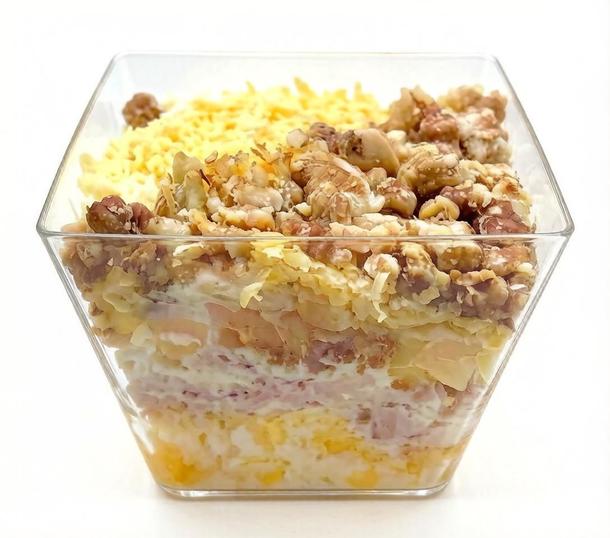 Салат с курицей и ананасами Салат с курицей и ананасами