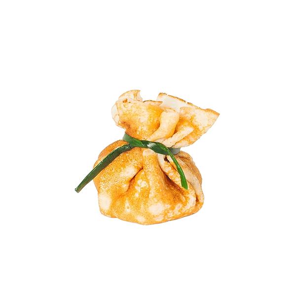 Блинные мешочки с куриным жюльеном Блинные мешочки с куриным жюльеном