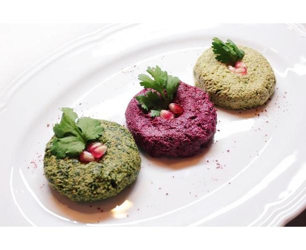 Пхали ассорти из шпината, фасоли и свеклы (вегетарианская) Пхали ассорти из шпината, фасоли и свеклы (вегетарианская)