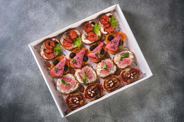 Pinchos Испанская коллекция 24 шт Pinchos Испанская коллекция 24 шт