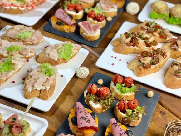 Фуршет на 15 персон в Санкт-Петербурге