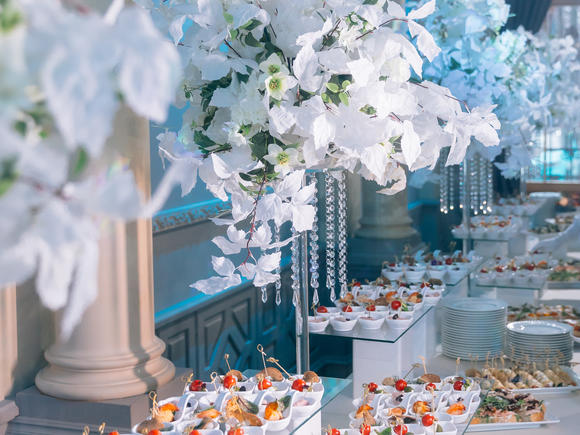 Фуршет под ключ на 1 персону в Санкт-Петербурге