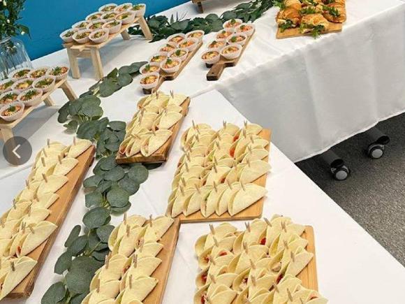 Чайно-кофейный сет на 16-20 персон в Санкт-Петербурге