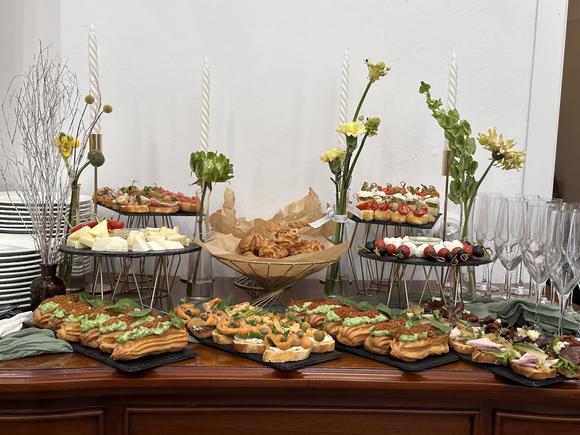 Сет холодных закусок на 10 персон в Санкт-Петербурге