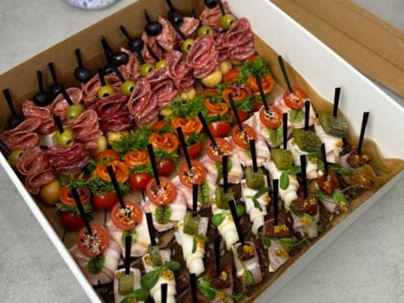 Мужской фуршетный сет на 16-20 персон в Санкт-Петербурге