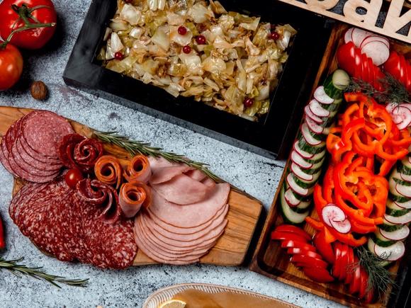 Фуршетное меню классическое на 20 персон в Санкт-Петербурге