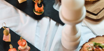 Доставка блюд и напитков на 40 персон