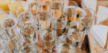 Фуршет с горячими закусками на 100 персон