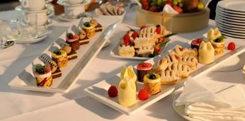 Традиционный Новогодний праздничный сет с горячими закусками на 5 персон