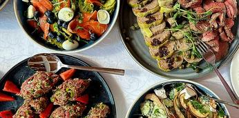 Банкет на 50 персон с обслуживанием и посудой