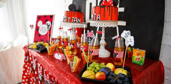 Детский праздник с закусками для взрослых на 15-20 человек