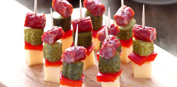 Доставка блюд и напитков на 9 персон