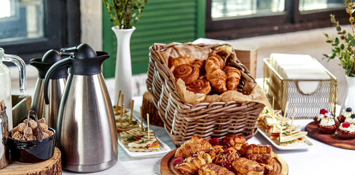 Заказать Приветственный кофе-брейк на 40 гостей в Санкт-Петербурге